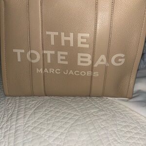 Marc Jacobs Beige Tote Bag
